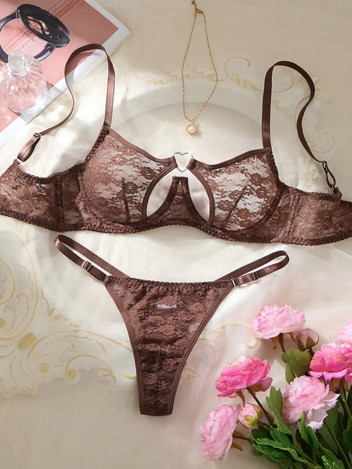 Elegant Design Bra And Panties Set with Unique Heart Buckle